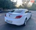Белый Опель Инсигния, объемом двигателя 1.96 л и пробегом 350 тыс. км за 8000 $, фото 1 на Automoto.ua