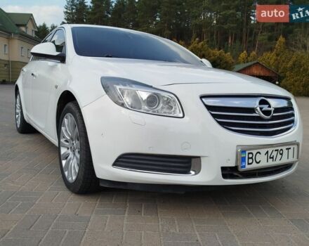 Білий Опель Інсігнія, об'ємом двигуна 1.96 л та пробігом 237 тис. км за 6599 $, фото 21 на Automoto.ua
