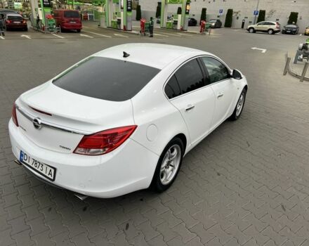 Белый Опель Инсигния, объемом двигателя 2 л и пробегом 320 тыс. км за 5950 $, фото 8 на Automoto.ua