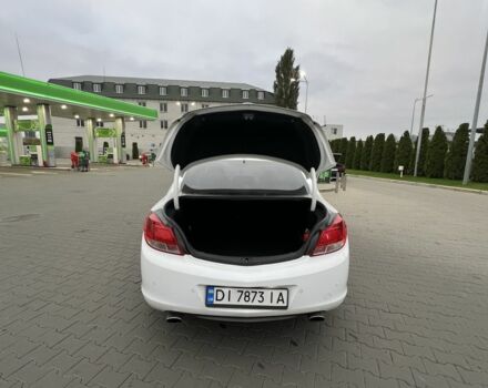 Белый Опель Инсигния, объемом двигателя 2 л и пробегом 320 тыс. км за 5950 $, фото 10 на Automoto.ua