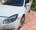 Белый Опель Инсигния, объемом двигателя 1.6 л и пробегом 230 тыс. км за 7600 $, фото 4 на Automoto.ua