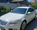 Белый Опель Инсигния, объемом двигателя 1.96 л и пробегом 300 тыс. км за 6000 $, фото 2 на Automoto.ua