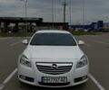 Білий Опель Інсігнія, об'ємом двигуна 2 л та пробігом 160 тис. км за 8400 $, фото 1 на Automoto.ua