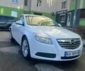 Белый Опель Инсигния, объемом двигателя 2 л и пробегом 178 тыс. км за 6900 $, фото 1 на Automoto.ua