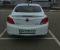 Білий Опель Інсігнія, об'ємом двигуна 2 л та пробігом 149 тис. км за 8200 $, фото 7 на Automoto.ua