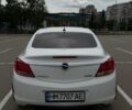 Білий Опель Інсігнія, об'ємом двигуна 2 л та пробігом 160 тис. км за 8400 $, фото 3 на Automoto.ua