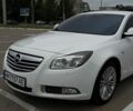 Білий Опель Інсігнія, об'ємом двигуна 2 л та пробігом 160 тис. км за 8500 $, фото 5 на Automoto.ua
