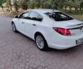 Белый Опель Инсигния, объемом двигателя 2.01 л и пробегом 290 тыс. км за 9900 $, фото 5 на Automoto.ua