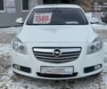 Белый Опель Инсигния, объемом двигателя 2 л и пробегом 192 тыс. км за 9600 $, фото 1 на Automoto.ua
