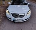 Белый Опель Инсигния, объемом двигателя 2 л и пробегом 290 тыс. км за 8700 $, фото 8 на Automoto.ua