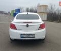 Белый Опель Инсигния, объемом двигателя 1.96 л и пробегом 195 тыс. км за 7800 $, фото 3 на Automoto.ua