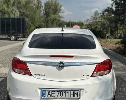 Белый Опель Инсигния, объемом двигателя 1.96 л и пробегом 54 тыс. км за 11700 $, фото 6 на Automoto.ua