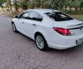 Белый Опель Инсигния, объемом двигателя 2 л и пробегом 290 тыс. км за 8700 $, фото 4 на Automoto.ua