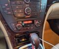Белый Опель Инсигния, объемом двигателя 2 л и пробегом 290 тыс. км за 8700 $, фото 11 на Automoto.ua