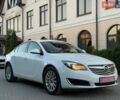 Білий Опель Інсігнія, об'ємом двигуна 2 л та пробігом 183 тис. км за 9899 $, фото 3 на Automoto.ua