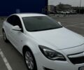 Білий Опель Інсігнія, об'ємом двигуна 1.6 л та пробігом 208 тис. км за 9800 $, фото 1 на Automoto.ua
