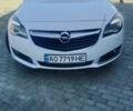 Белый Опель Инсигния, объемом двигателя 1.6 л и пробегом 215 тыс. км за 12350 $, фото 1 на Automoto.ua
