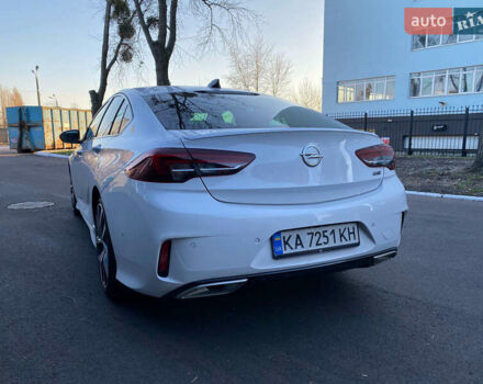 Белый Опель Инсигния, объемом двигателя 2 л и пробегом 90 тыс. км за 25000 $, фото 15 на Automoto.ua