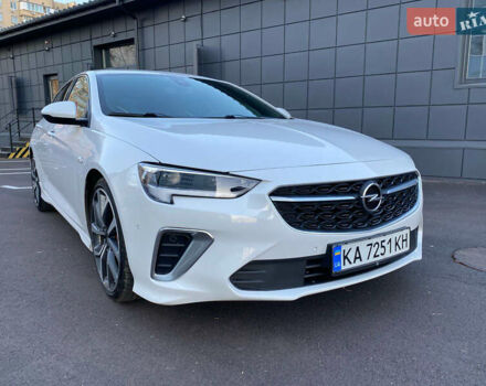 Белый Опель Инсигния, объемом двигателя 2 л и пробегом 90 тыс. км за 25000 $, фото 6 на Automoto.ua