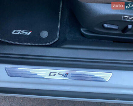 Белый Опель Инсигния, объемом двигателя 2 л и пробегом 90 тыс. км за 25000 $, фото 20 на Automoto.ua