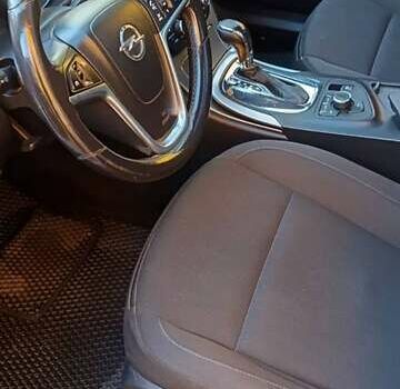 Білий Опель Інсігнія, об'ємом двигуна 1.96 л та пробігом 333 тис. км за 5900 $, фото 12 на Automoto.ua