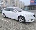 Белый Опель Инсигния, объемом двигателя 2 л и пробегом 138 тыс. км за 8300 $, фото 9 на Automoto.ua