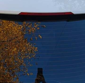 Білий Опель Інсігнія, об'ємом двигуна 1.96 л та пробігом 333 тис. км за 5900 $, фото 16 на Automoto.ua