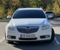 Белый Опель Инсигния, объемом двигателя 2 л и пробегом 276 тыс. км за 5500 $, фото 5 на Automoto.ua