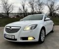Белый Опель Инсигния, объемом двигателя 1.96 л и пробегом 193 тыс. км за 6500 $, фото 1 на Automoto.ua
