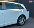 Белый Опель Инсигния, объемом двигателя 1.8 л и пробегом 126 тыс. км за 8199 $, фото 5 на Automoto.ua