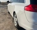 Білий Опель Інсігнія, об'ємом двигуна 1.96 л та пробігом 260 тис. км за 7400 $, фото 22 на Automoto.ua