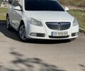 Белый Опель Инсигния, объемом двигателя 2 л и пробегом 276 тыс. км за 5500 $, фото 1 на Automoto.ua