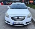 Белый Опель Инсигния, объемом двигателя 1.96 л и пробегом 320 тыс. км за 7000 $, фото 1 на Automoto.ua