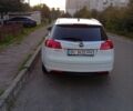 Білий Опель Інсігнія, об'ємом двигуна 1.96 л та пробігом 240 тис. км за 6000 $, фото 10 на Automoto.ua
