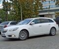 Белый Опель Инсигния, объемом двигателя 2 л и пробегом 271 тыс. км за 7300 $, фото 4 на Automoto.ua
