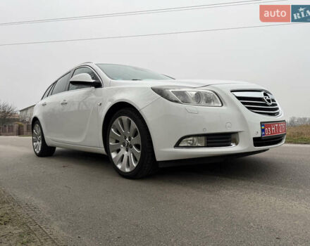 Белый Опель Инсигния, объемом двигателя 1.6 л и пробегом 210 тыс. км за 8000 $, фото 9 на Automoto.ua