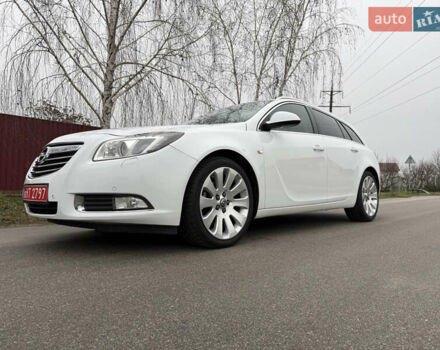 Белый Опель Инсигния, объемом двигателя 1.6 л и пробегом 210 тыс. км за 8000 $, фото 8 на Automoto.ua