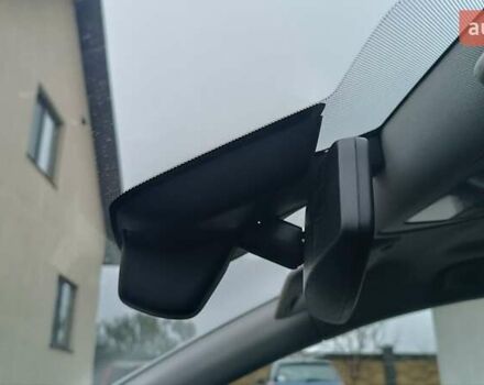 Белый Опель Инсигния, объемом двигателя 1.6 л и пробегом 200 тыс. км за 7770 $, фото 8 на Automoto.ua