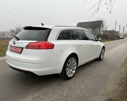 Білий Опель Інсігнія, об'ємом двигуна 1.6 л та пробігом 210 тис. км за 8000 $, фото 6 на Automoto.ua