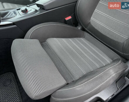 Белый Опель Инсигния, объемом двигателя 1.6 л и пробегом 210 тыс. км за 8300 $, фото 32 на Automoto.ua