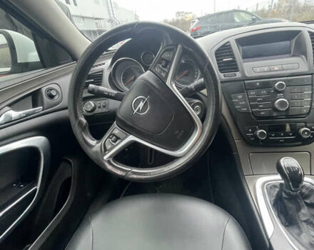 Белый Опель Инсигния, объемом двигателя 1.96 л и пробегом 316 тыс. км за 6200 $, фото 14 на Automoto.ua