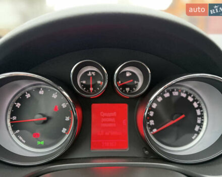 Белый Опель Инсигния, объемом двигателя 1.6 л и пробегом 210 тыс. км за 8000 $, фото 35 на Automoto.ua