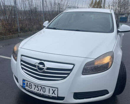 Белый Опель Инсигния, объемом двигателя 1.96 л и пробегом 316 тыс. км за 6200 $, фото 4 на Automoto.ua