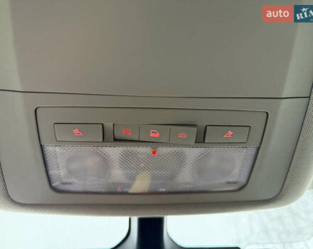 Белый Опель Инсигния, объемом двигателя 1.6 л и пробегом 210 тыс. км за 8000 $, фото 46 на Automoto.ua