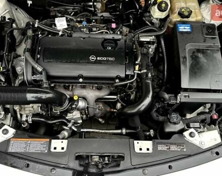 Белый Опель Инсигния, объемом двигателя 1.6 л и пробегом 200 тыс. км за 7770 $, фото 32 на Automoto.ua