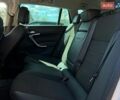 Білий Опель Інсігнія, об'ємом двигуна 1.96 л та пробігом 244 тис. км за 7800 $, фото 23 на Automoto.ua