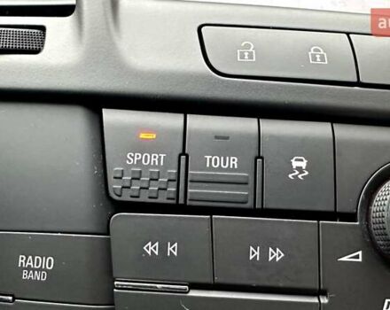 Белый Опель Инсигния, объемом двигателя 1.6 л и пробегом 200 тыс. км за 7770 $, фото 22 на Automoto.ua