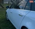 Белый Опель Инсигния, объемом двигателя 1.96 л и пробегом 298 тыс. км за 6600 $, фото 2 на Automoto.ua