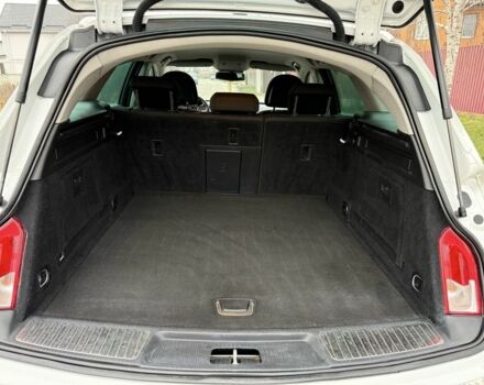 Білий Опель Інсігнія, об'ємом двигуна 1.6 л та пробігом 210 тис. км за 8000 $, фото 19 на Automoto.ua