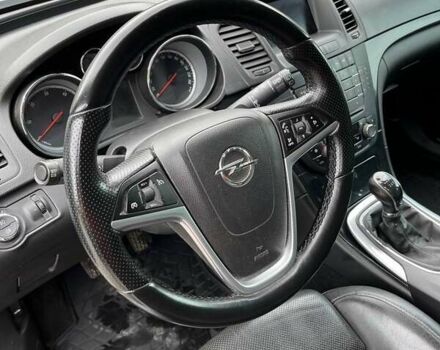 Білий Опель Інсігнія, об'ємом двигуна 2.01 л та пробігом 329 тис. км за 7200 $, фото 11 на Automoto.ua